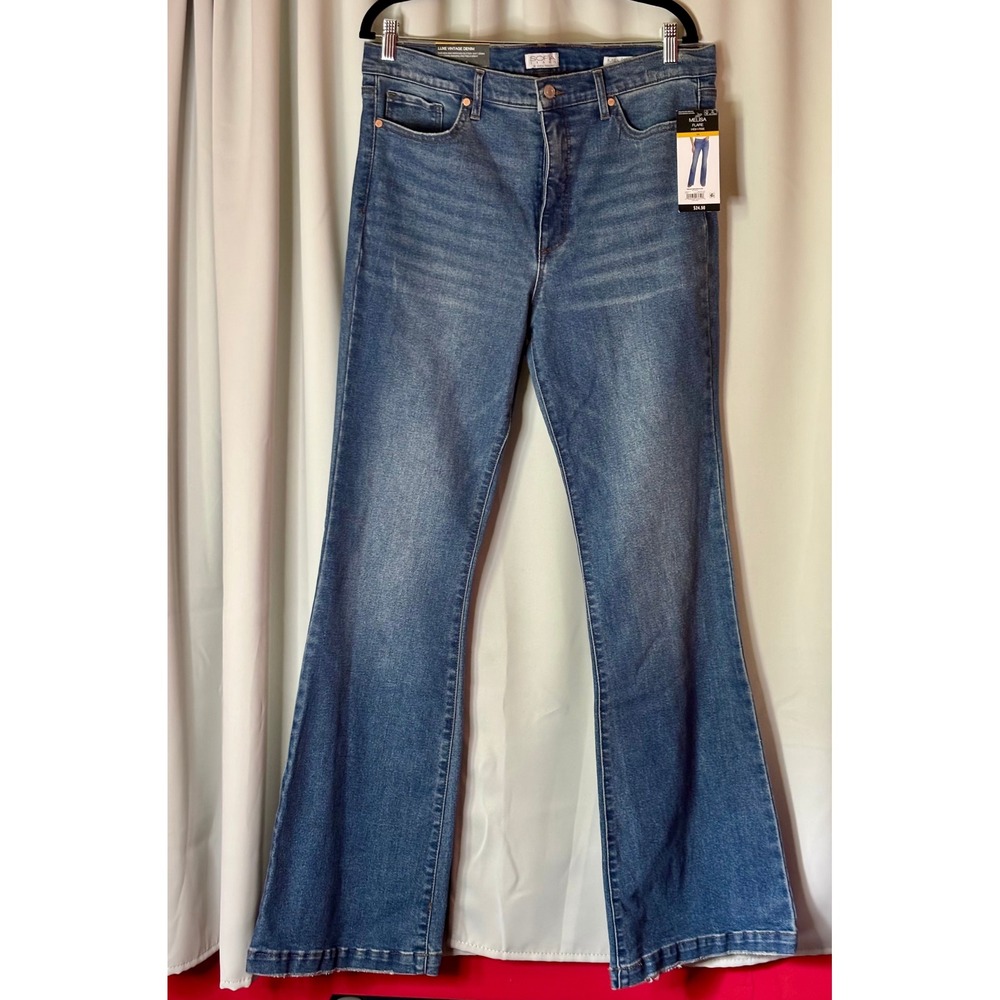 NWT Sofia Jeans by Sofia Vergara Melisa Flare High Rise Luxe Vintage Denim 14